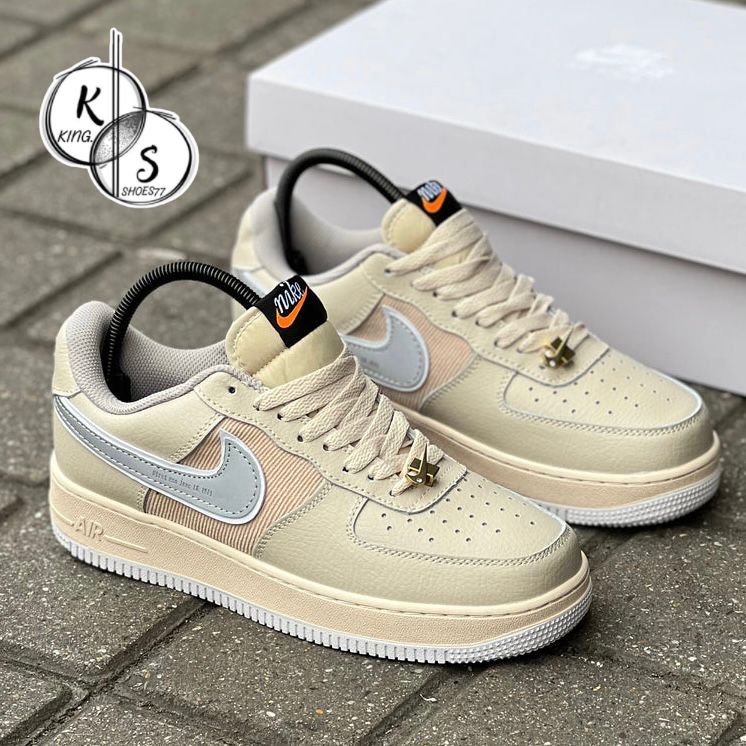 NIKE AIR FORCE ONE