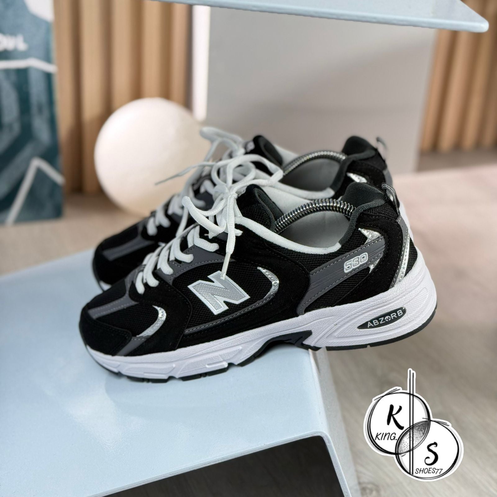 NEW BALANCE 530