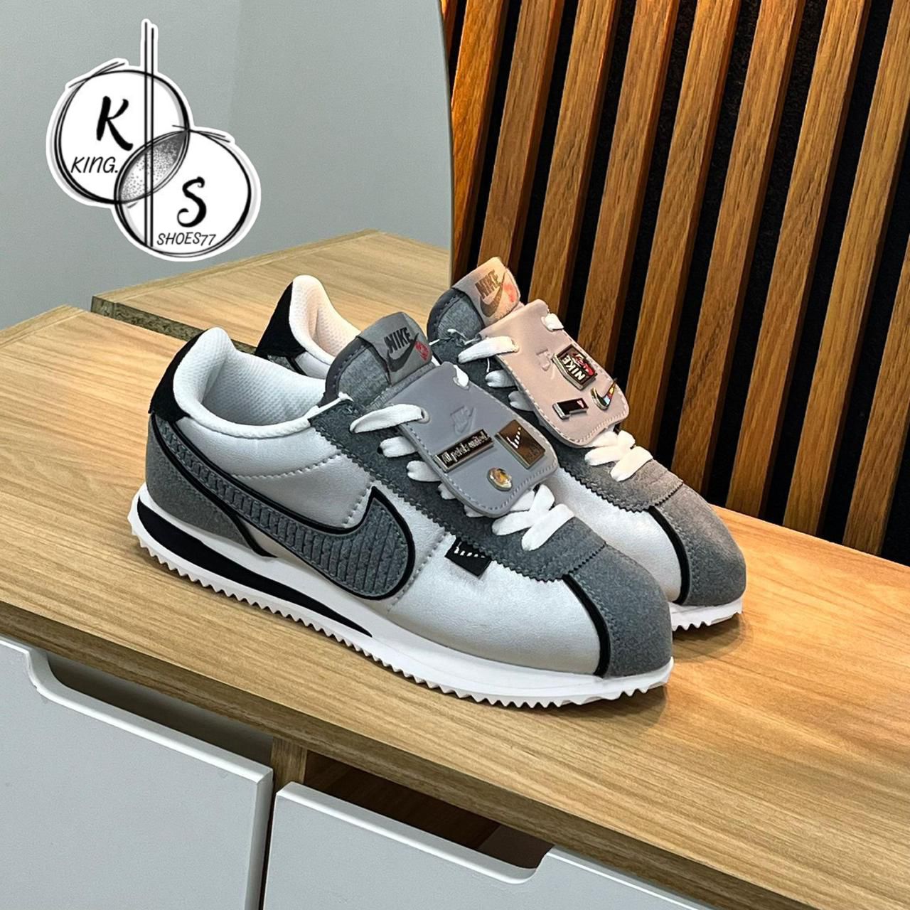 NIKE CORTEZ