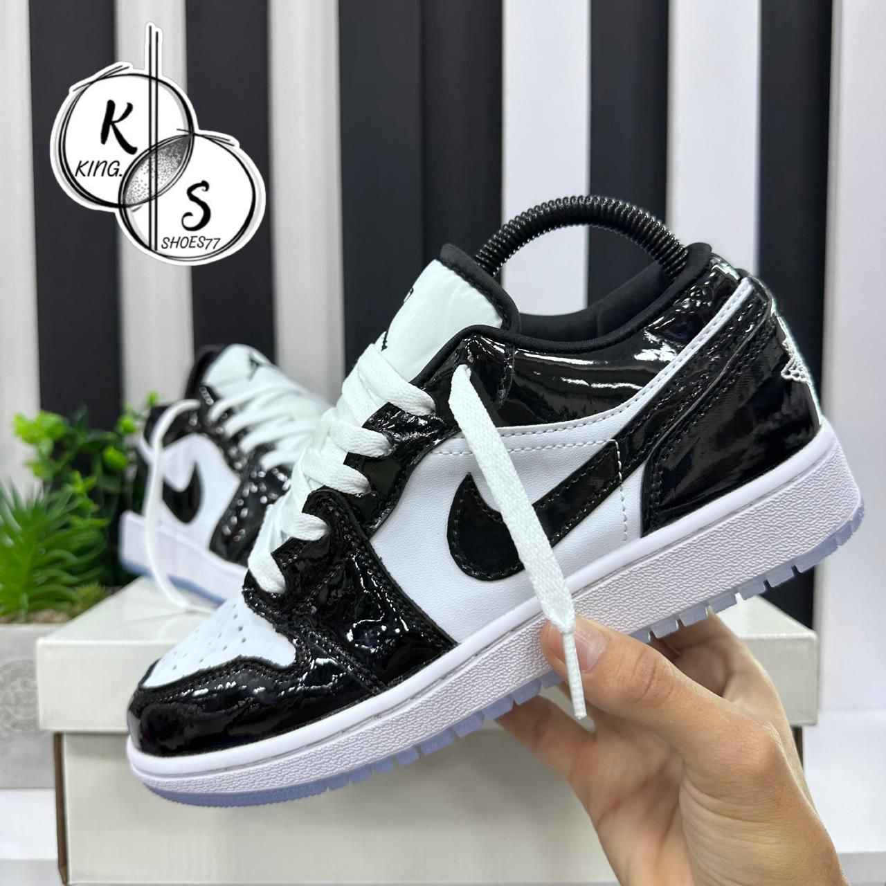 JORDAN RETRO 1